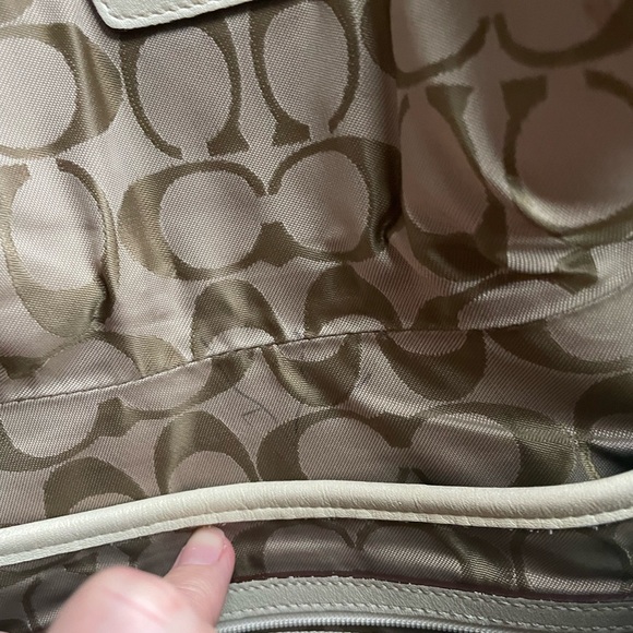 COACH 9248 Soho Buckle Bag Bone Ivory Leather beige color medium size y2k - Picture 10 of 14